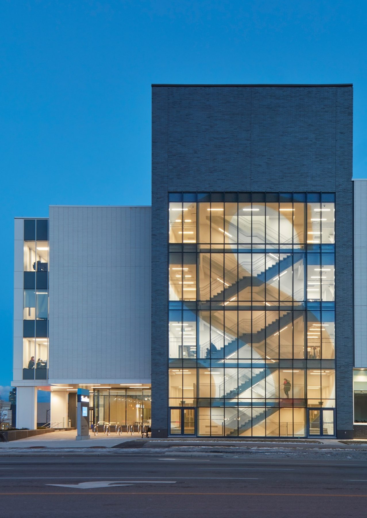How to Spot Hidden Issues in Cladding Performance Inspections